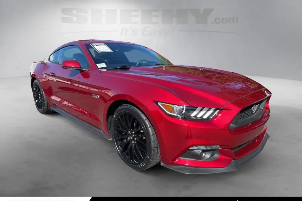 2017 Ford Mustang GT Premium photo 1