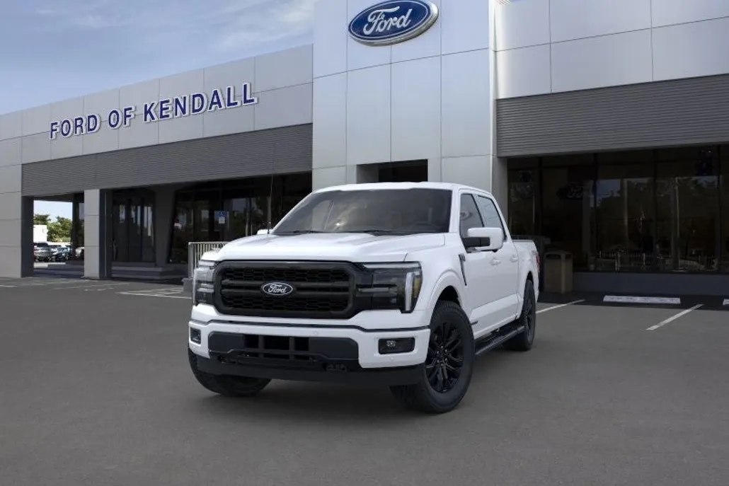 2025 Ford F-150 Lariat photo 1