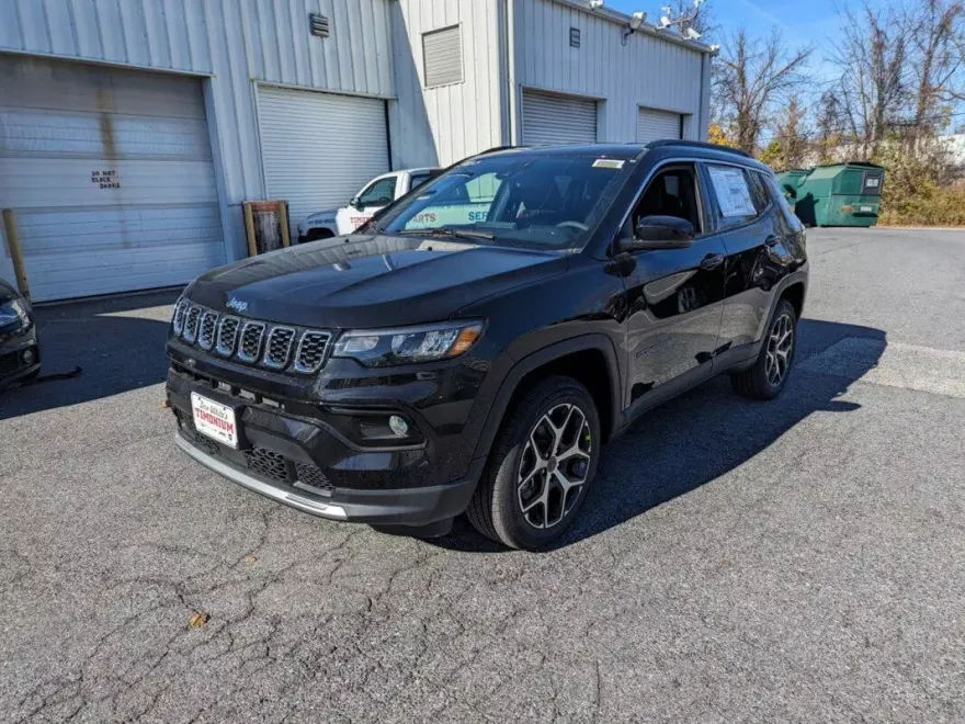 2025 Jeep Compass Limited photo 1