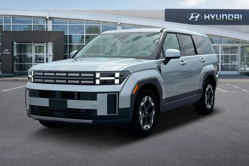 2025 Hyundai Santa Fe SE photo 1