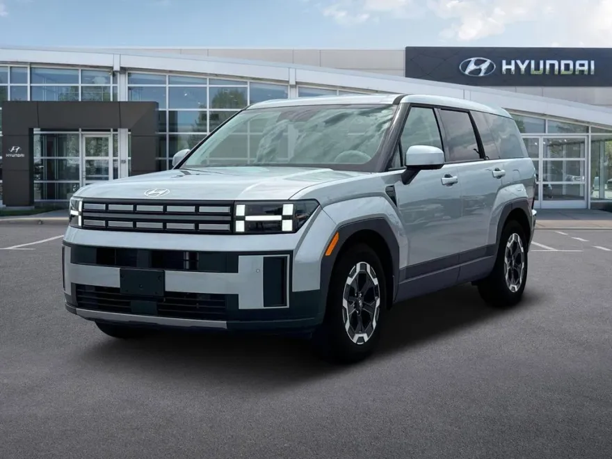 2025 Hyundai Santa Fe SE photo 1