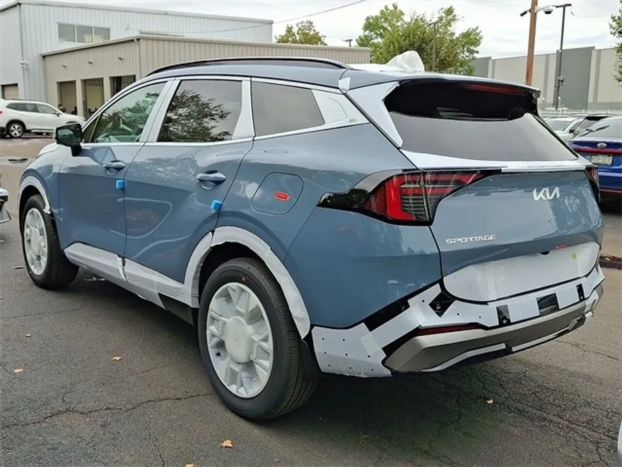 2026 Kia Sportage Hybrid photo 1