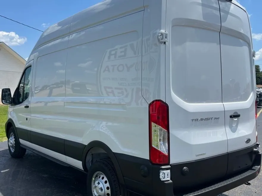 2025 Ford Transit Cargo Van photo 1