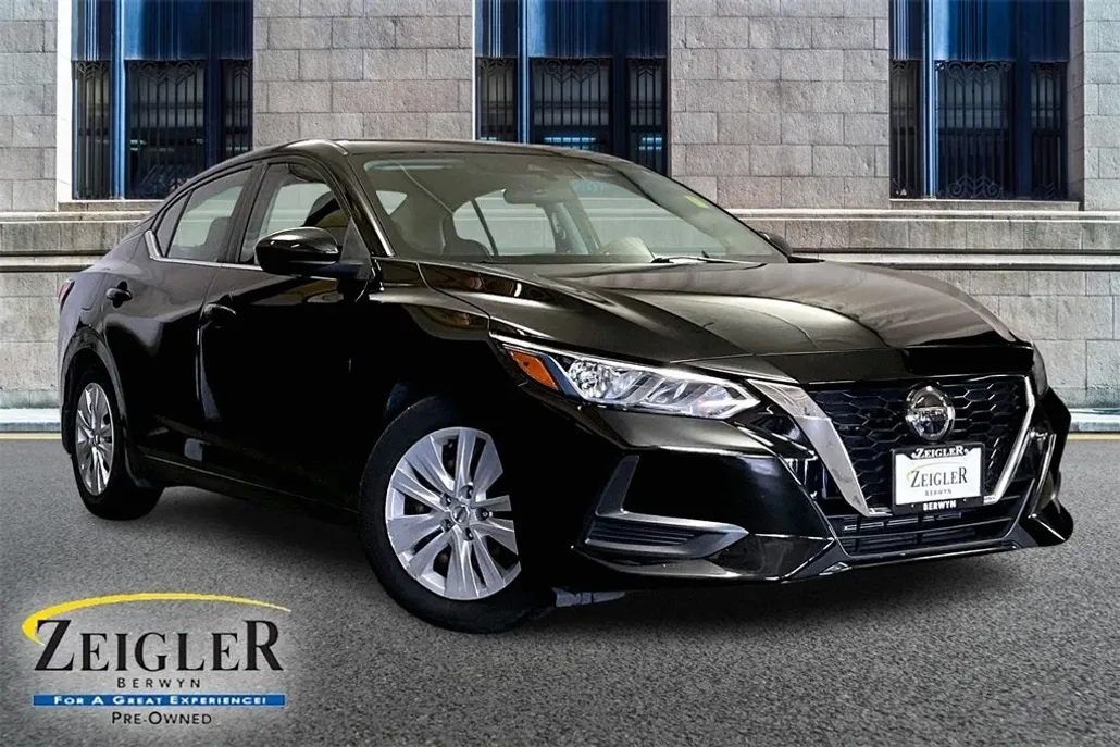 2021 Nissan Sentra S photo 1