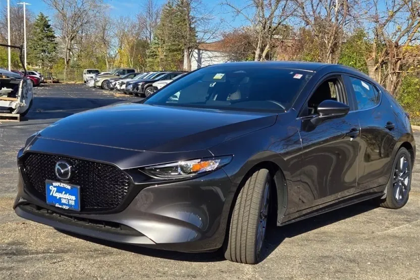 2025 Mazda Mazda3 Hatchback 2.5 s Preferred photo 1