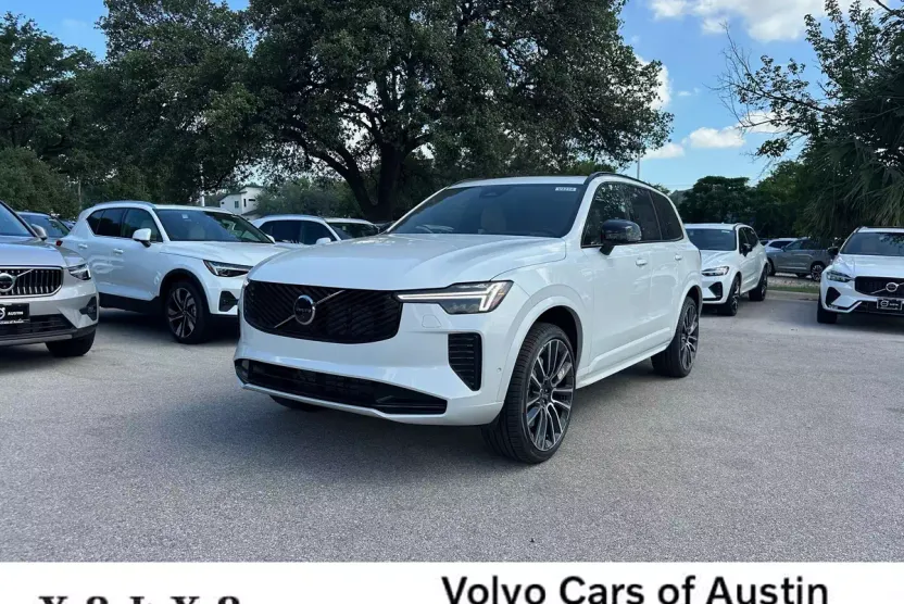 2026 Volvo XC90 AWD photo 1