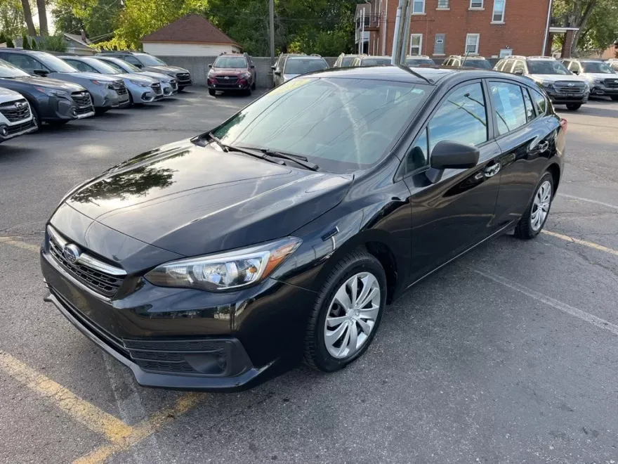2022 Subaru Impreza Base photo 1