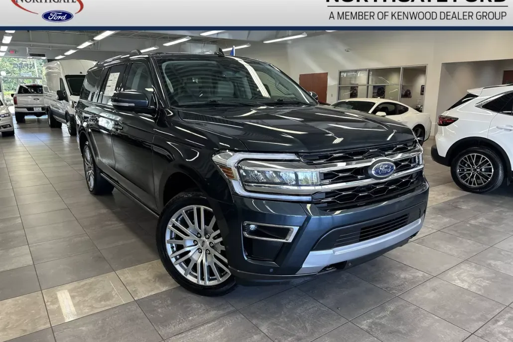 2022 Ford Expedition MAX Limited photo 1