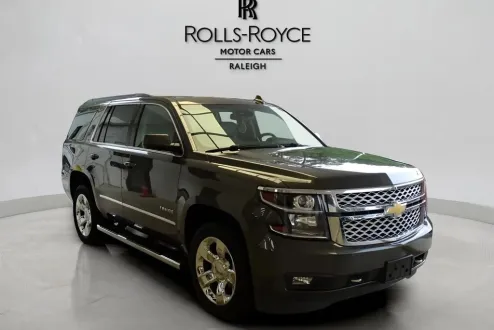 2019 Chevrolet Tahoe LT photo 3