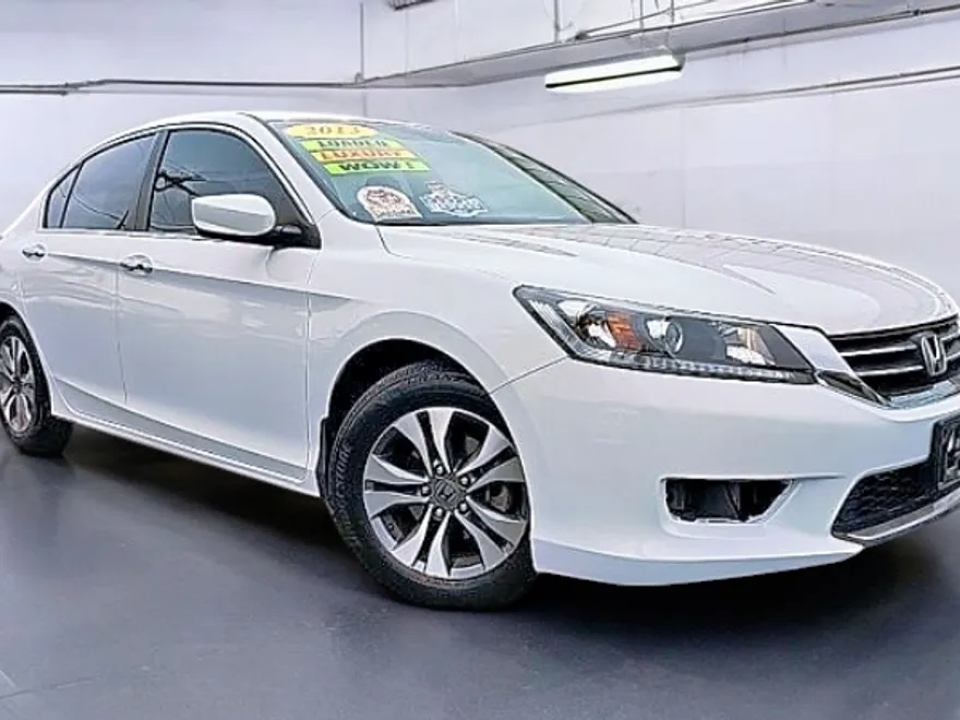 2013 Honda Accord LX photo 1