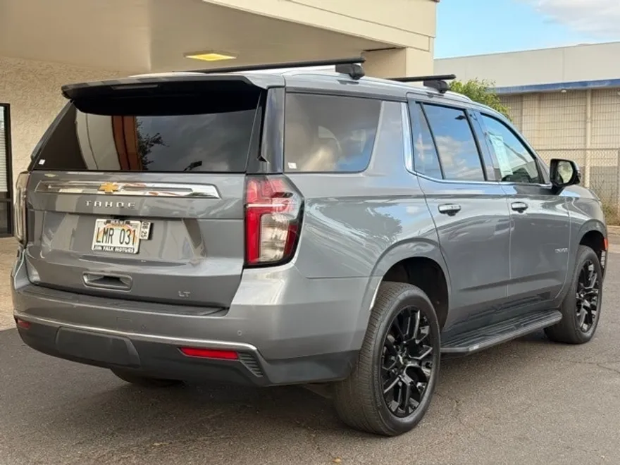 2022 Chevrolet Tahoe LT photo 1