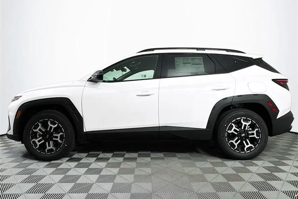 2025 Hyundai Tucson XRT photo 1