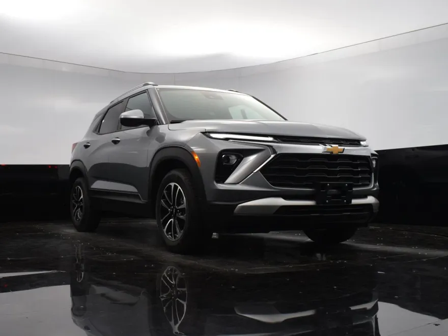 2026 Chevrolet Trailblazer LT photo 1