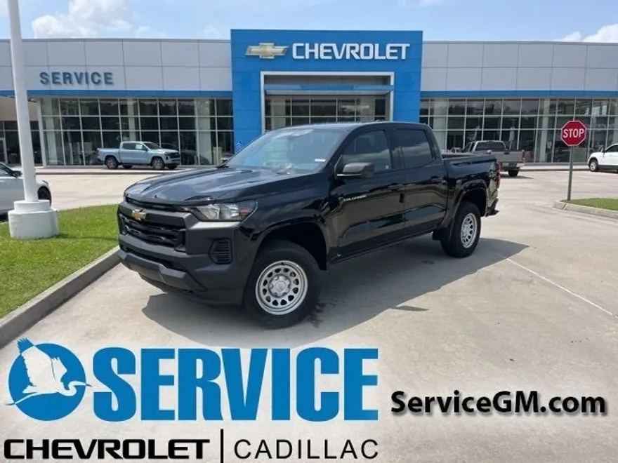 2025 Chevrolet Colorado LT photo 1