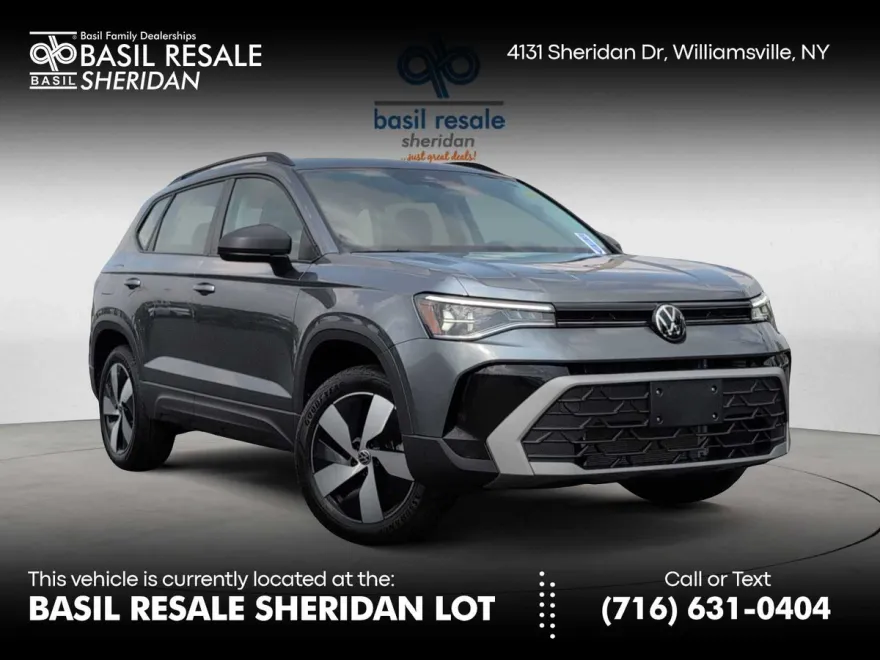 2025 Volkswagen Taos S photo 1
