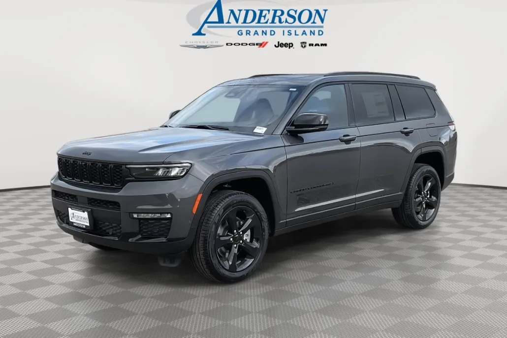 2025 Jeep Grand Cherokee Limited photo 1