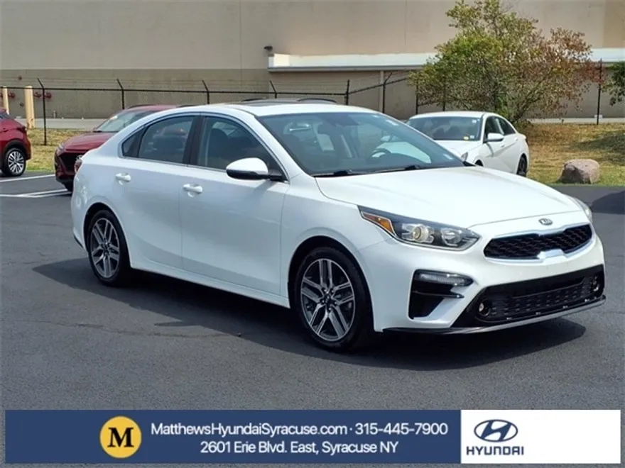 2021 Kia Forte EX photo 1