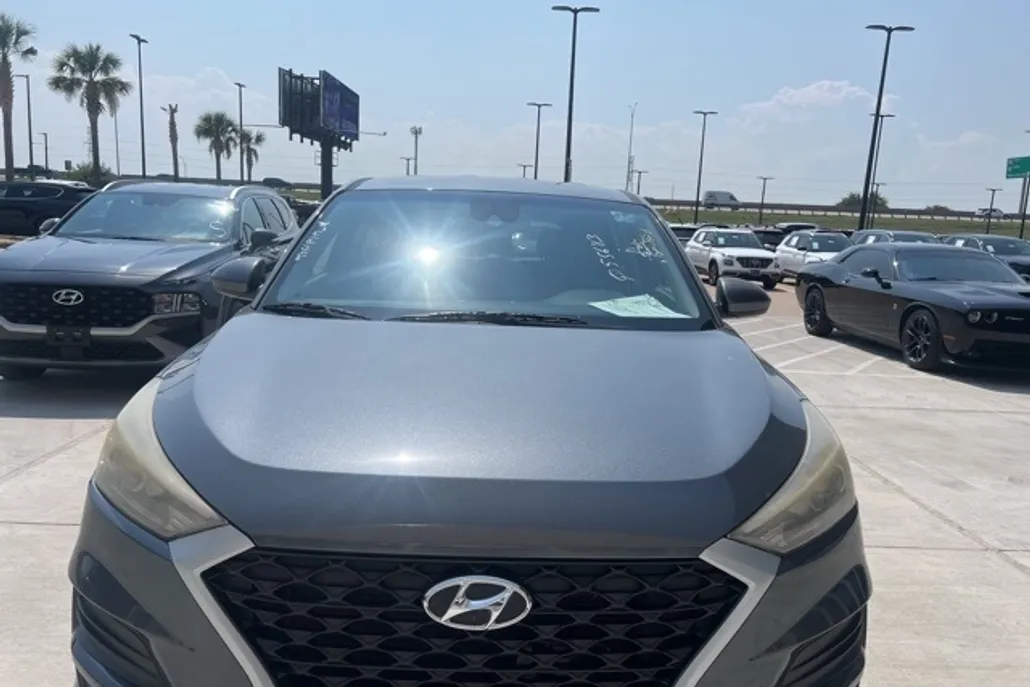 2019 Hyundai Tucson SE photo 1