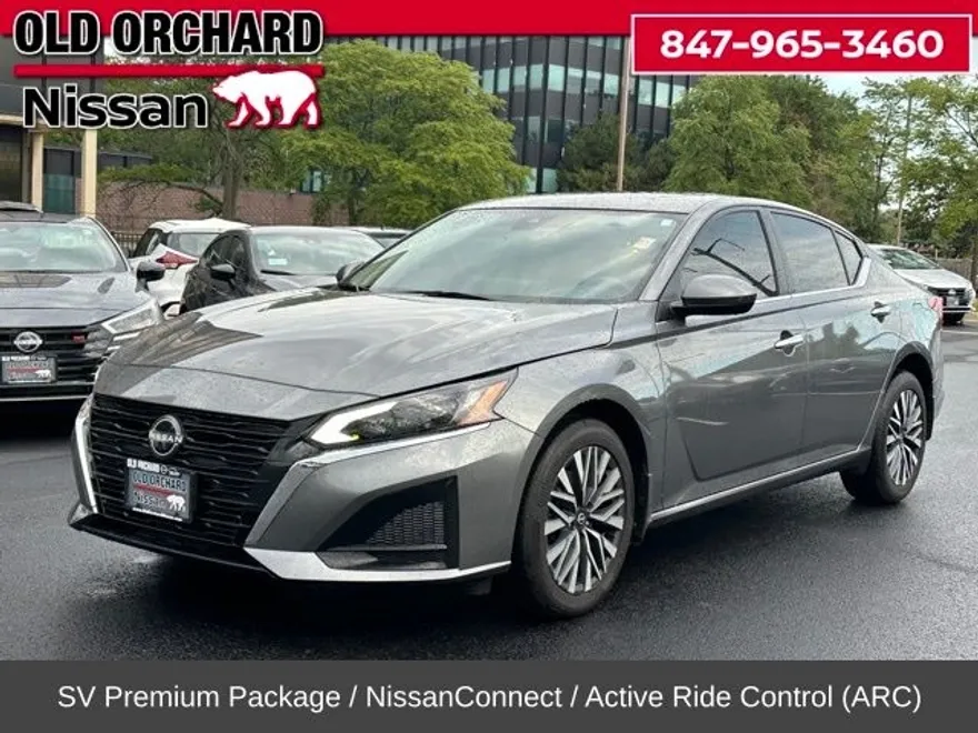 2023 Nissan Altima 2.5 SV photo 1