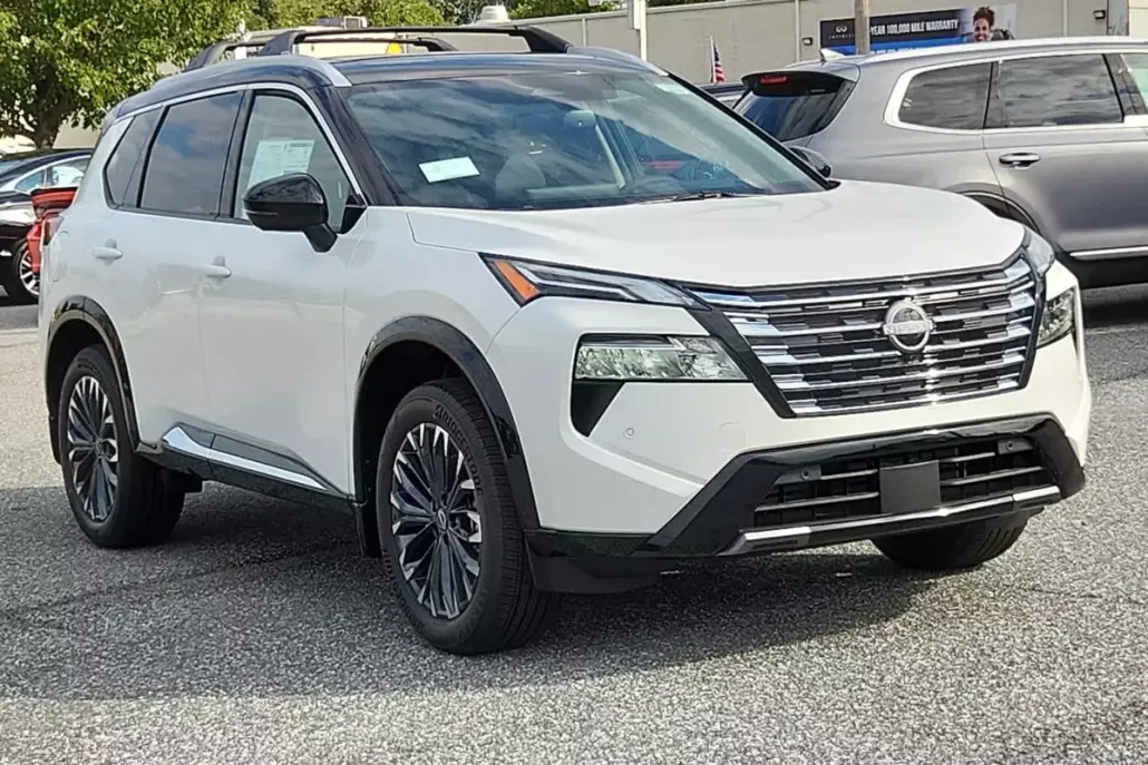 2026 Nissan Rogue Platinum AWD photo 1