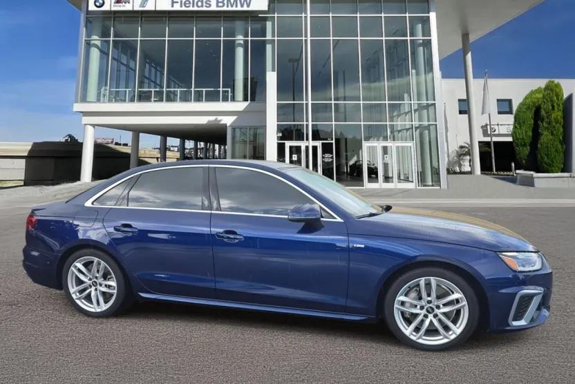 2022 Audi A4 S line Prestige 45 TFSI Quattro photo 1