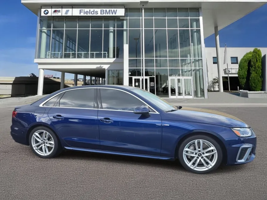 2022 Audi A4 S line Prestige 45 TFSI Quattro photo 1