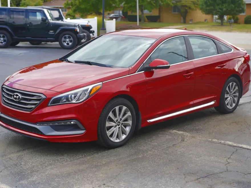 2017 Hyundai Sonata Sport photo 1