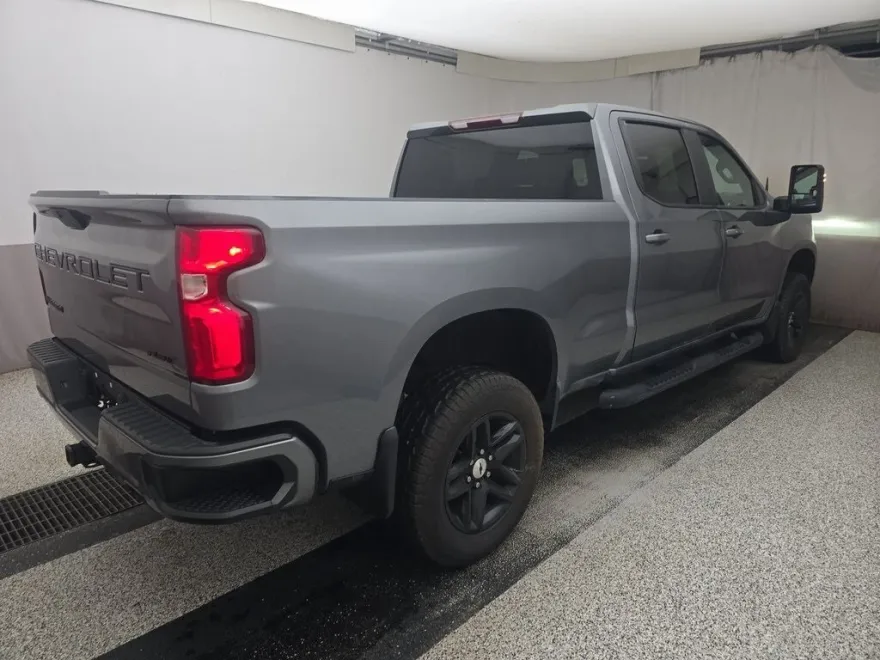 2021 Chevrolet Silverado 1500 RST photo 1