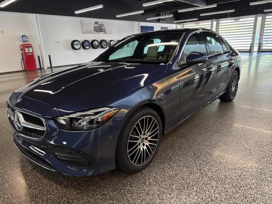 2025 Mercedes Benz C 300 photo 1