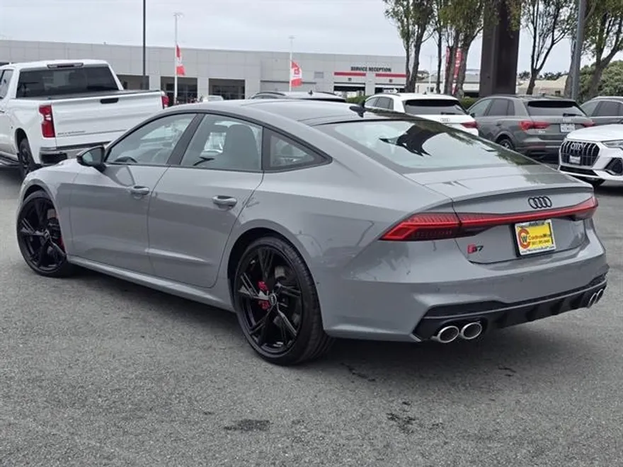 2025 Audi S7 Prestige photo 2