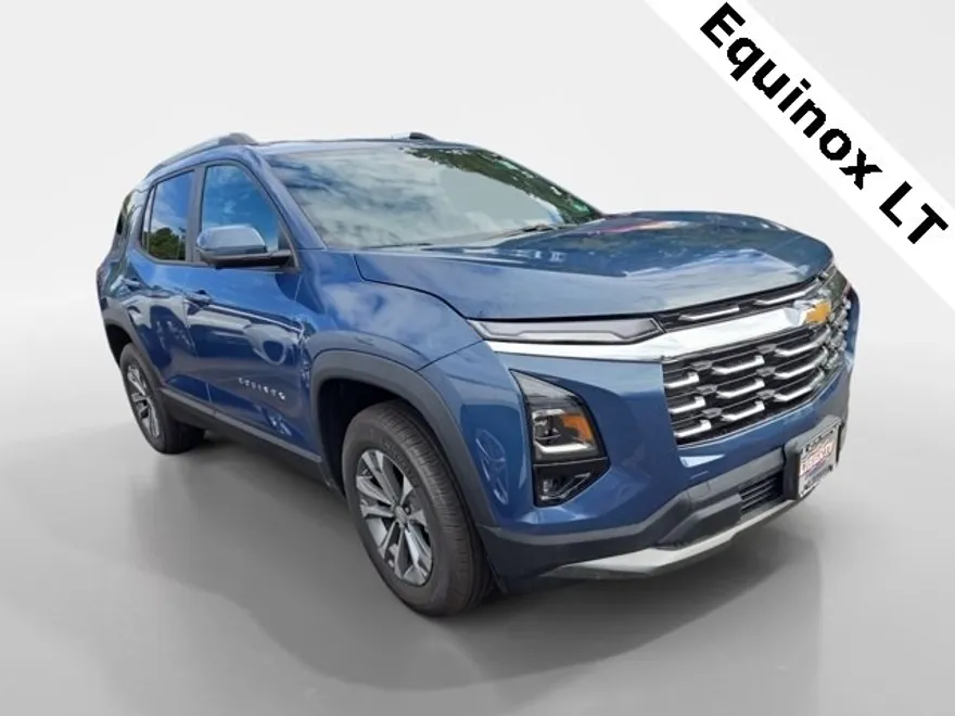 2025 Chevrolet Equinox LT photo 1