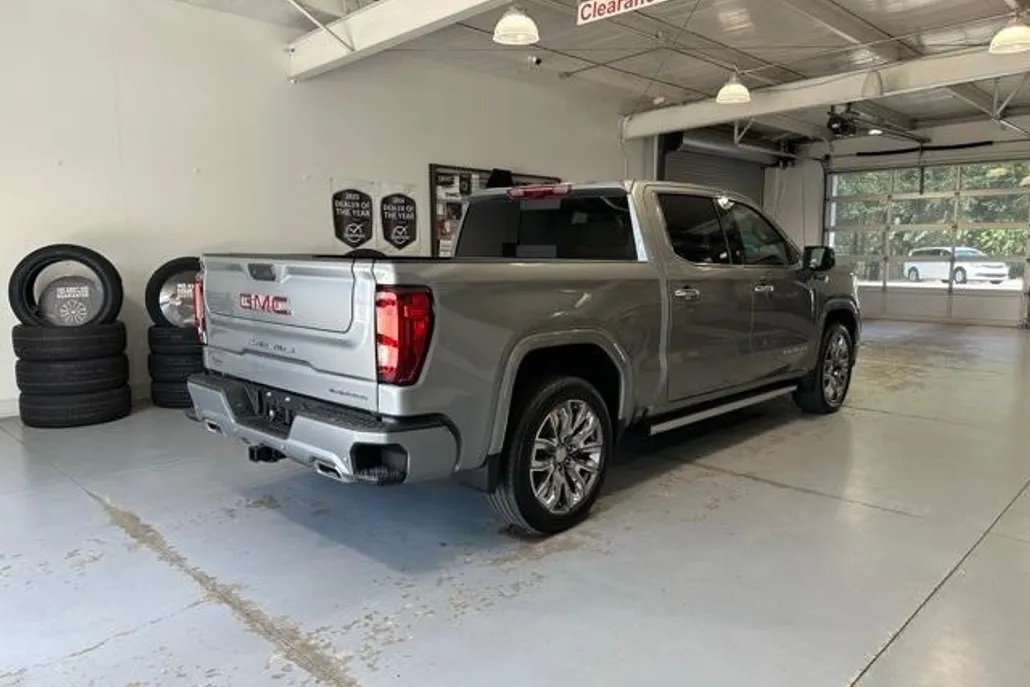 2025 Gmc Sierra 1500 Denali photo 1