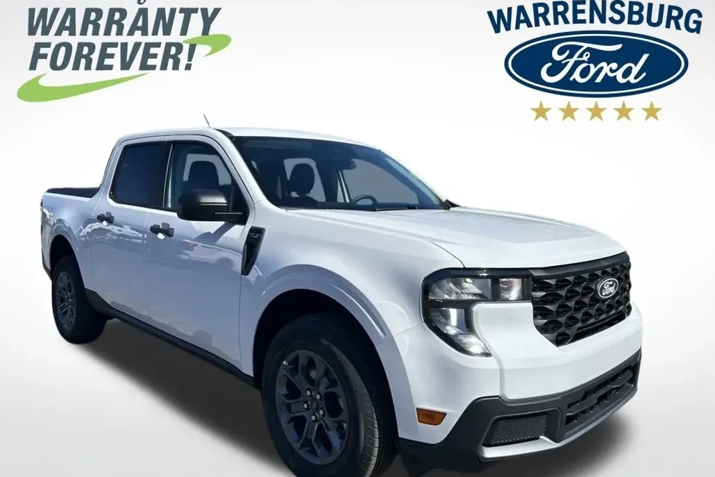 2025 Ford Maverick XLT photo 1
