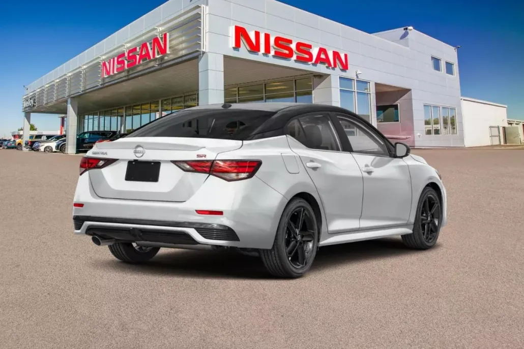 2025 Nissan Sentra SR photo 1