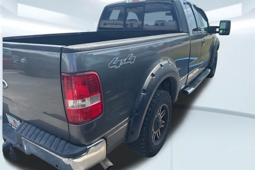 2006 Ford F-150 XLT photo 1
