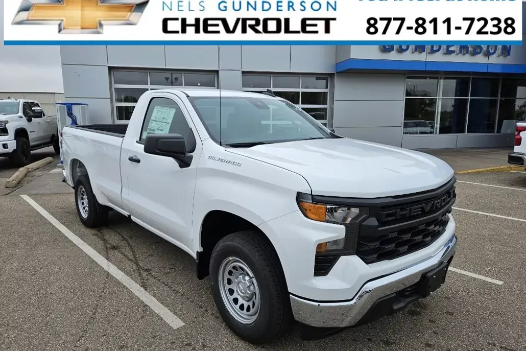 2024 Chevrolet Silverado 1500 photo 1