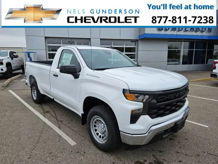 2024 Chevrolet Silverado 1500 photo 1