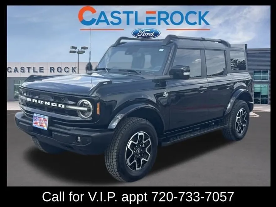 2024 Ford Bronco Outer Banks photo 1