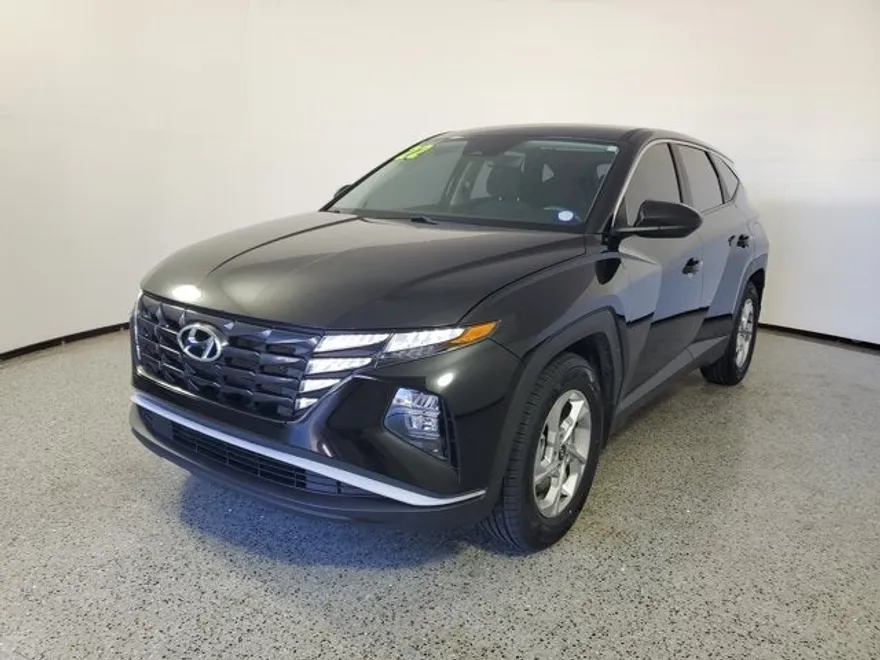 2022 Hyundai Tucson SE photo 1