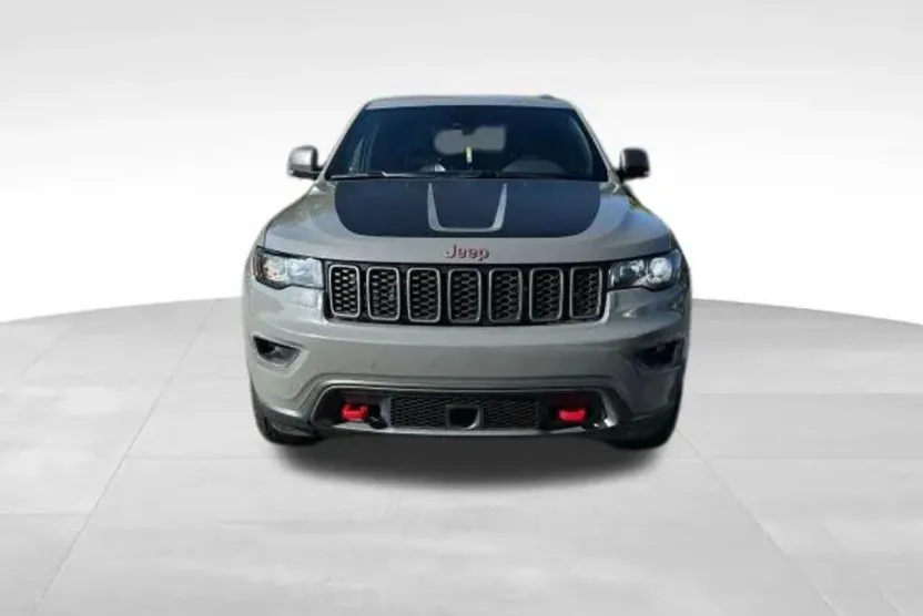 2020 Jeep Grand Cherokee Trailhawk Sport photo 1