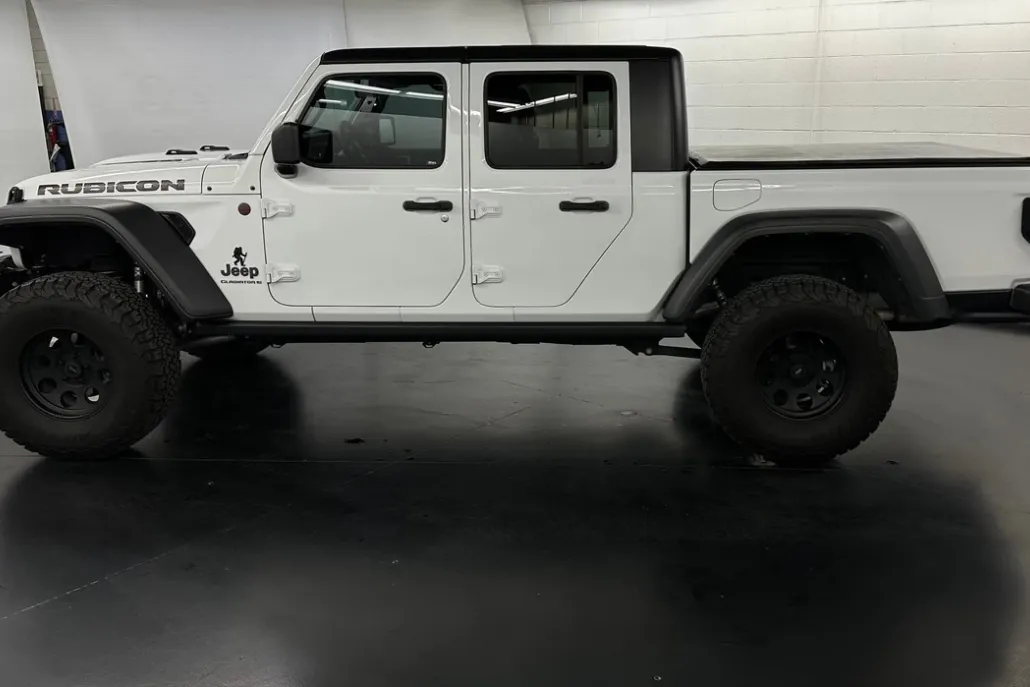2023 Jeep Gladiator Rubicon photo 1