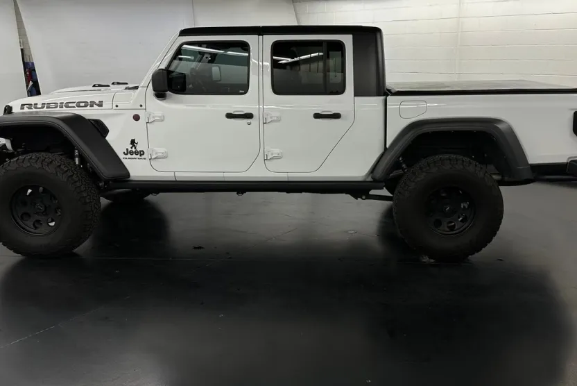 2023 Jeep Gladiator Rubicon photo 1