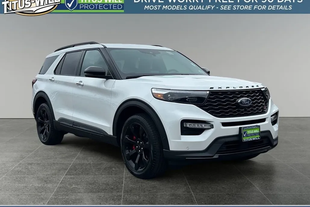 2024 Ford Explorer ST photo 1