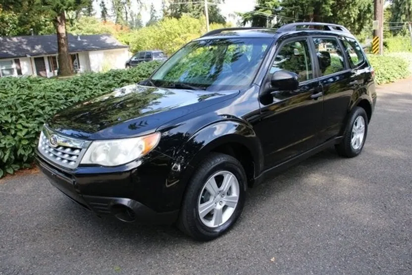 2012 Subaru Forester 2.5X photo 1
