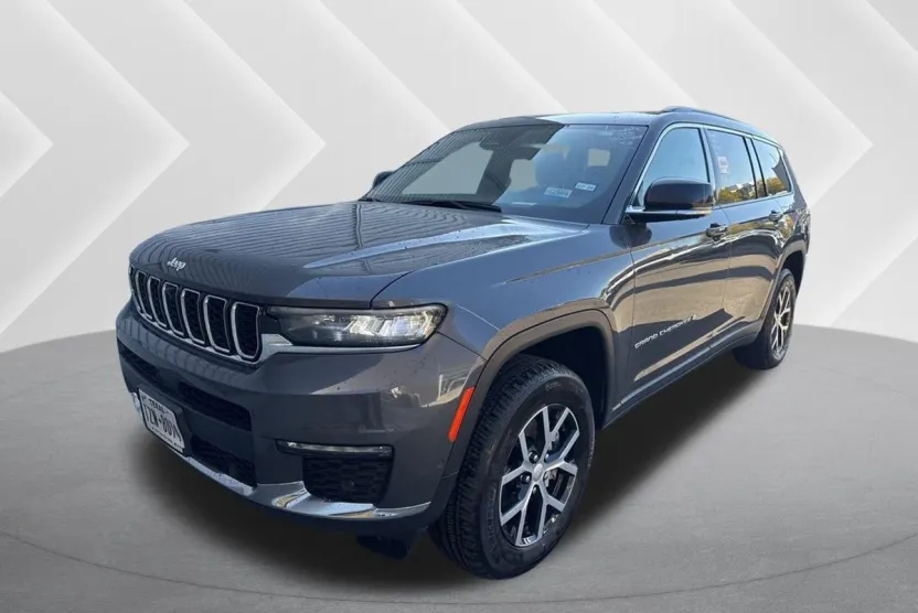 2024 Jeep Grand Cherokee Limited photo 1
