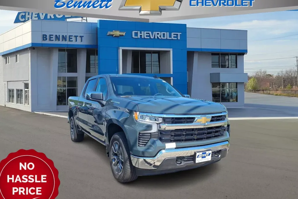 2025 Chevrolet Silverado 1500 LT photo 1