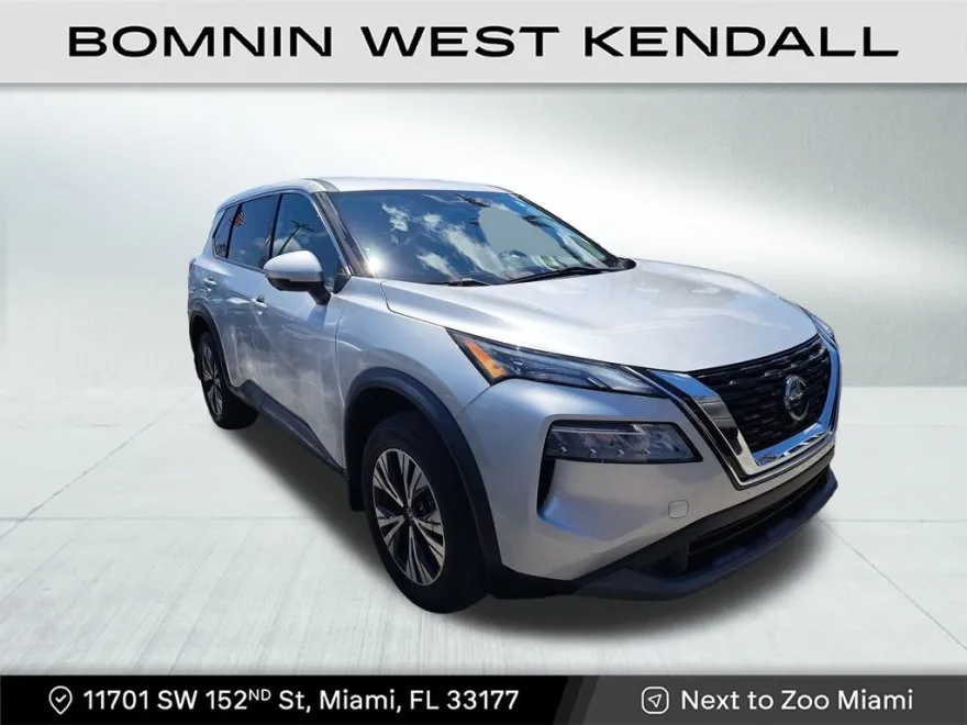 2021 Nissan Rogue SV photo 1
