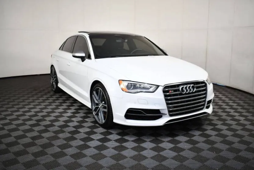 2016 Audi S3 Premium Plus photo 1