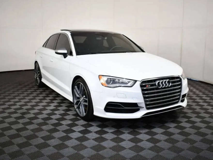 2016 Audi S3 Premium Plus photo 1