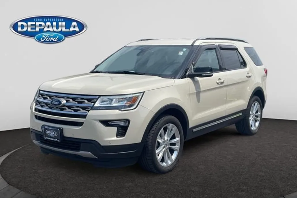 2018 Ford Explorer XLT photo 1